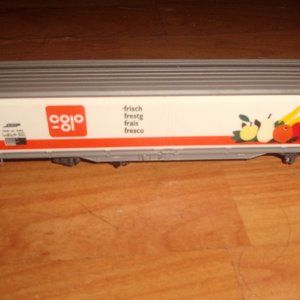 HO train car Bemo HOM 5163 CO-OP fruit bogie wagon railroad display